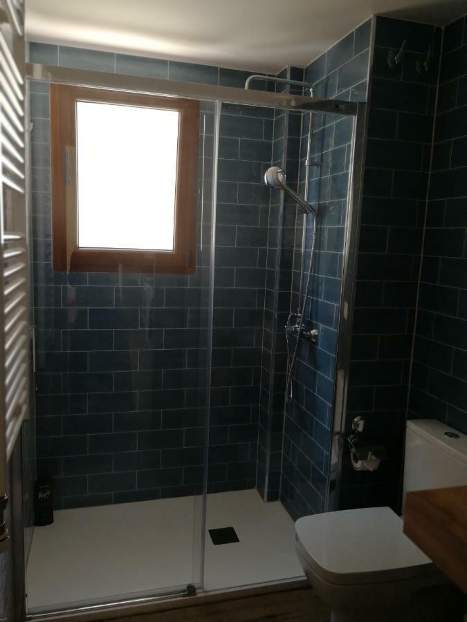 Apartamentos La Reunion Камарена де ла Сиера Екстериор снимка